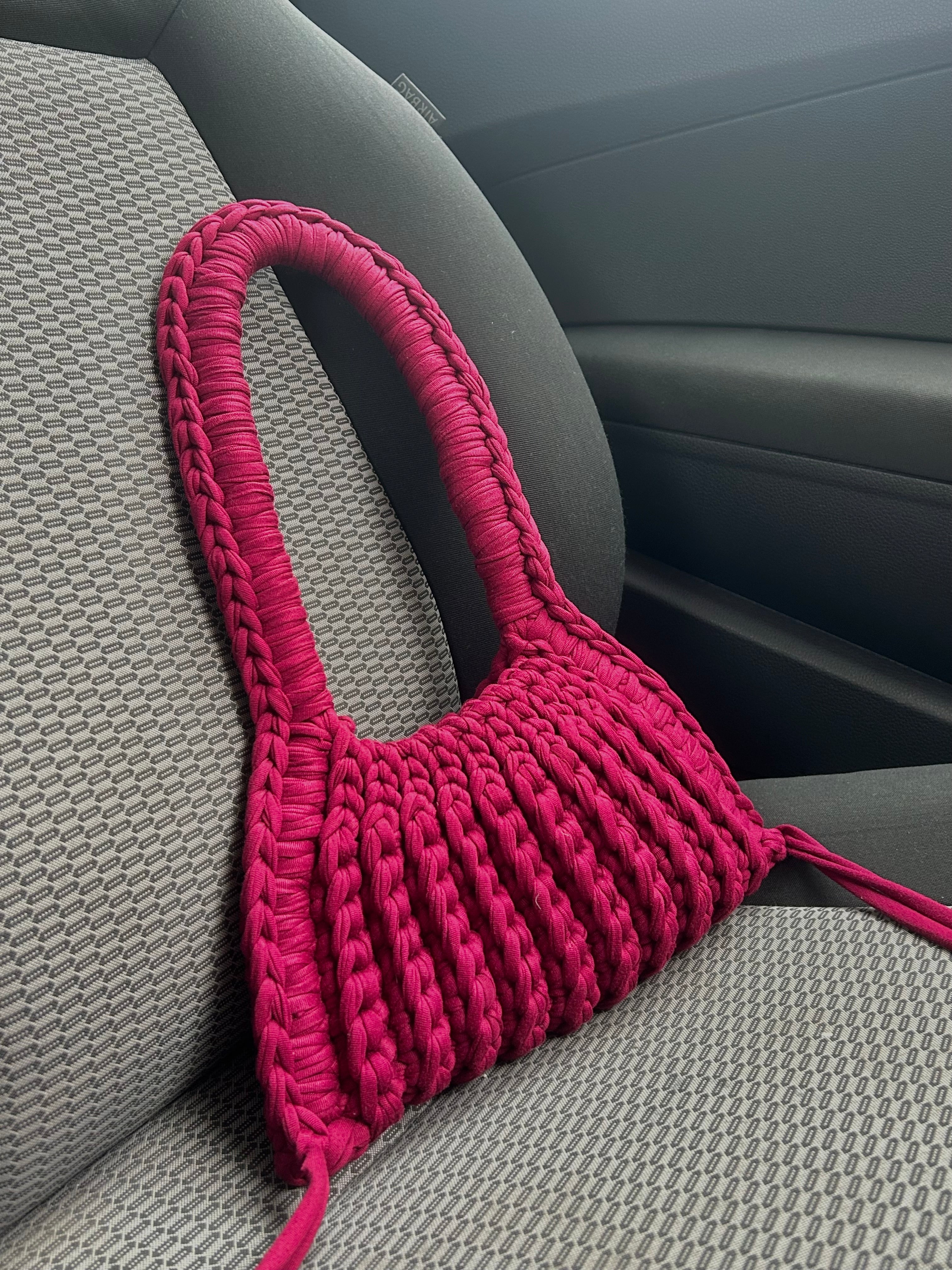 The Apex Shoulder Bag