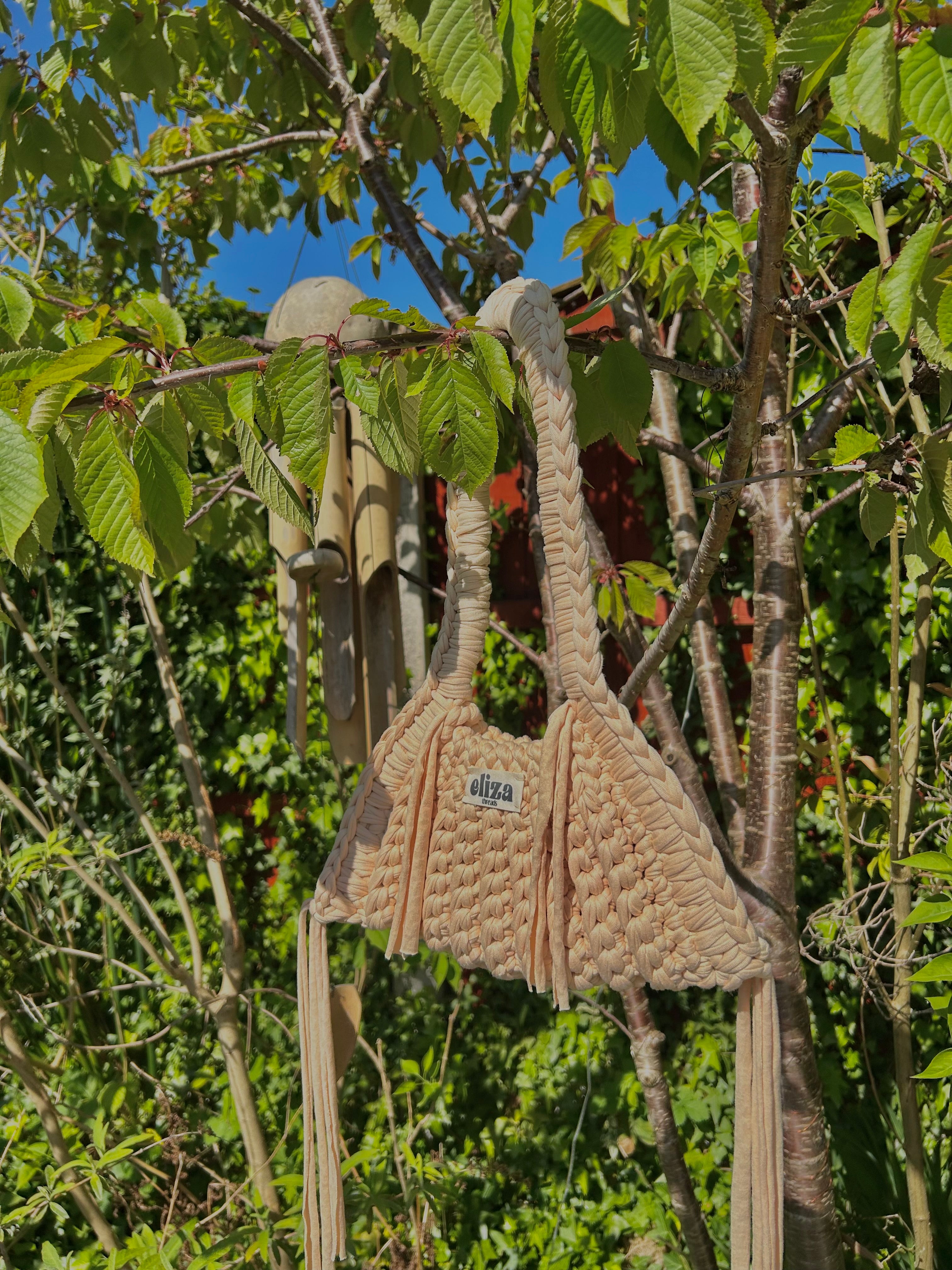 Apex Bag in Sand